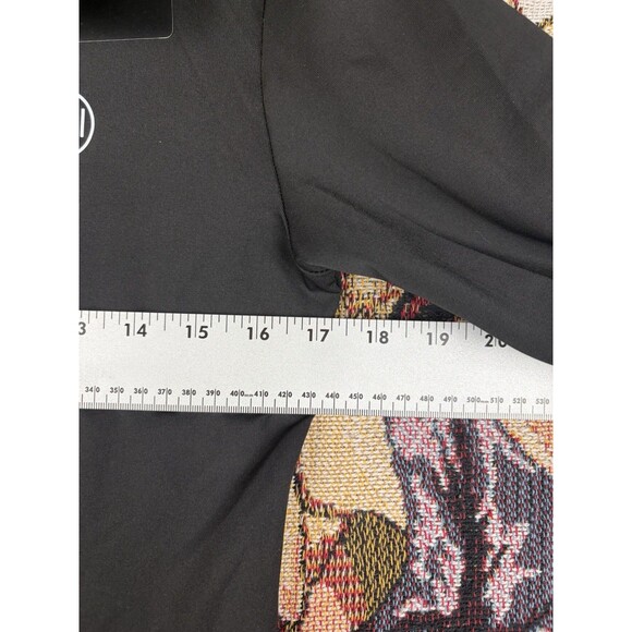 Veil Garments Spark Half Zip Pullover Sz S Black Long sleeve Modest Performance - Picture 2 of 8